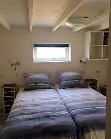 Oostvoornsch 게스트하우스 4*