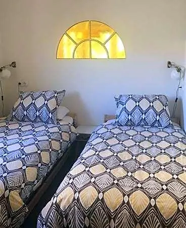 Oostvoornsch 게스트하우스 4*